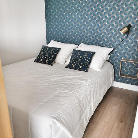 Appartement Lumineux Avec Balcon Et Parking Шербур-ан-Котентан Екстериор снимка